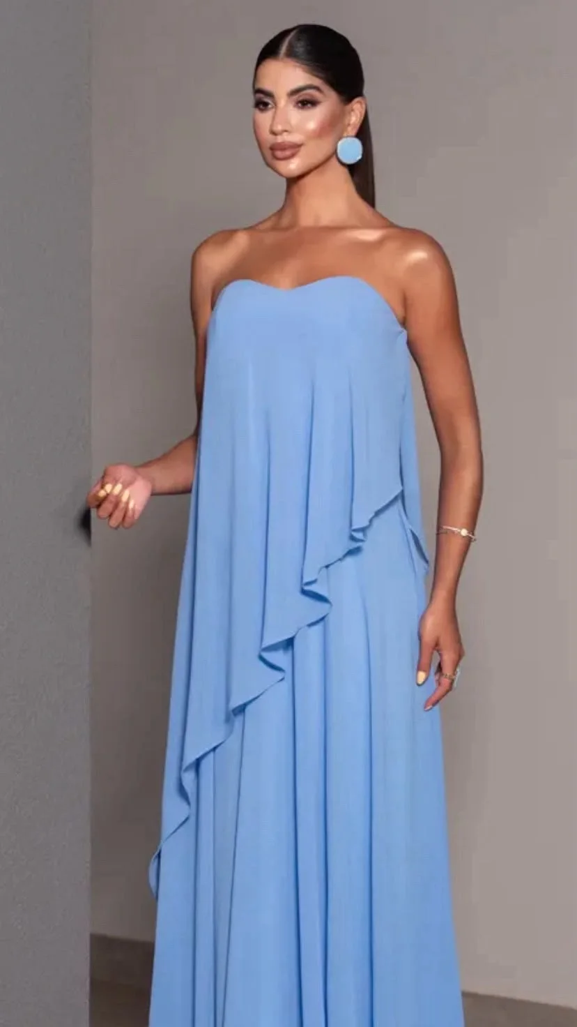 Vestido longo com manga e fenda